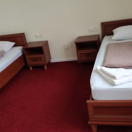Bra Haus Hotel Branev Ngoại thất bức ảnh