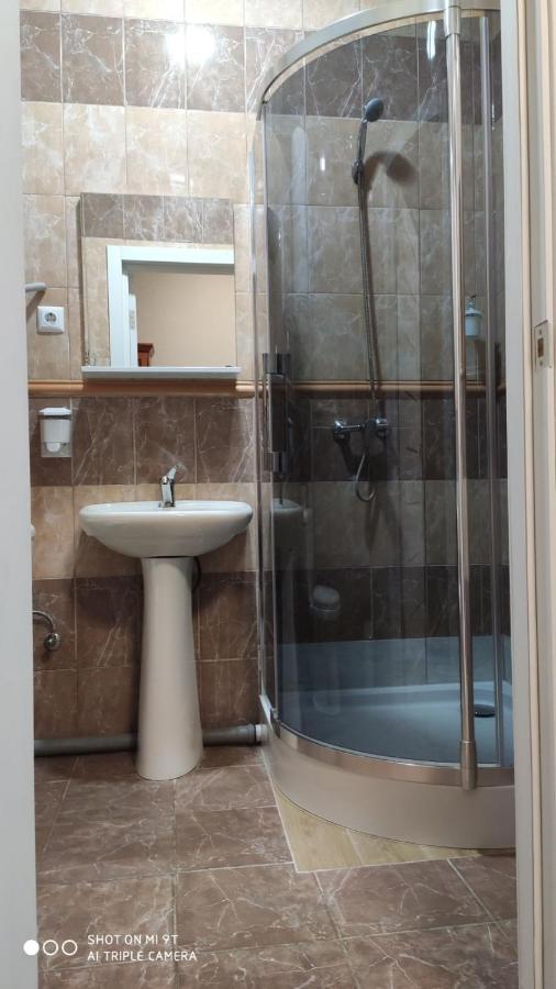 Bra Haus Hotel Branev Ngoại thất bức ảnh