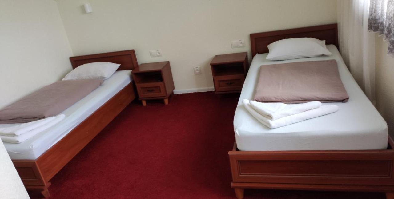 Bra Haus Hotel Branev Ngoại thất bức ảnh