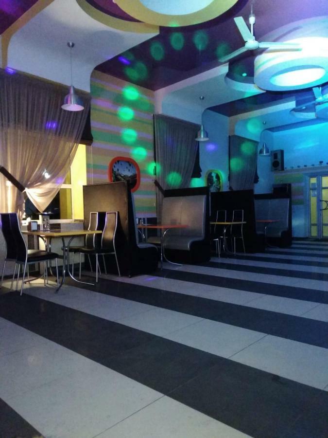 Bra Haus Hotel Branev Ngoại thất bức ảnh